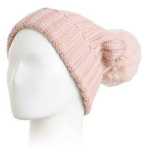 NWT Vince Camuto Faux Fur Pom Beanie!